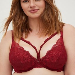Torrid PUSH-UP PLUNGE STRAPPY V BRA - LACE RED 48B